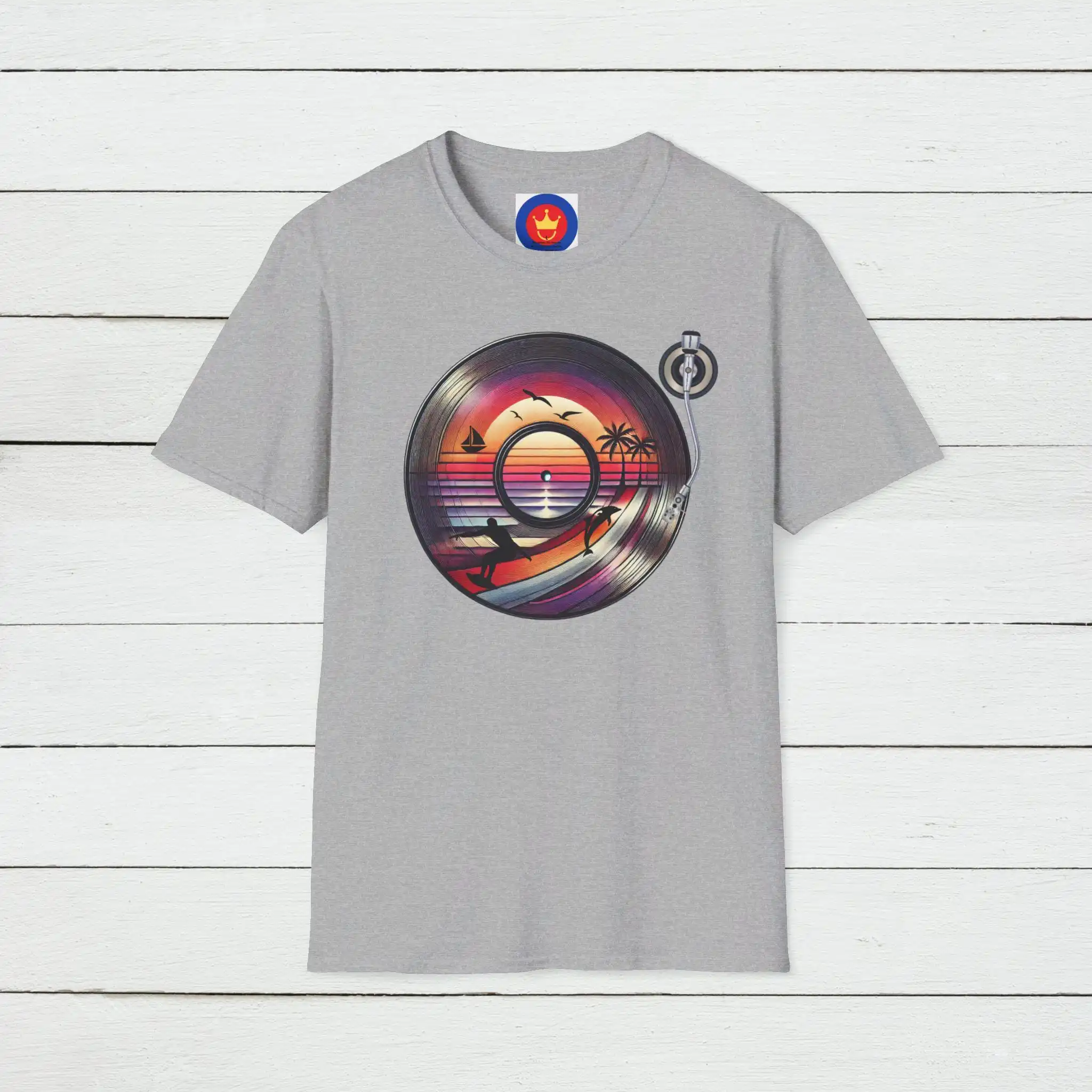 Vintage Vibes Fashion - Retro Beach Vinyl T Shirt Vintage