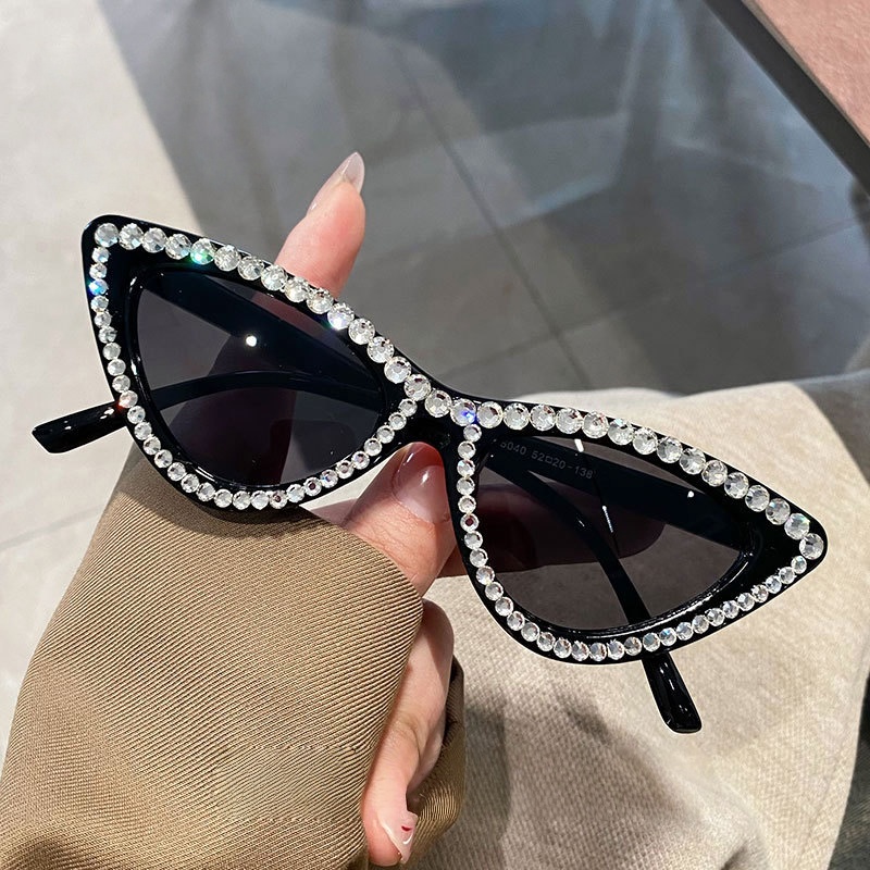 Vintage Fashion Brands - Vintage Luxury Cat Eye Sunglasses Women