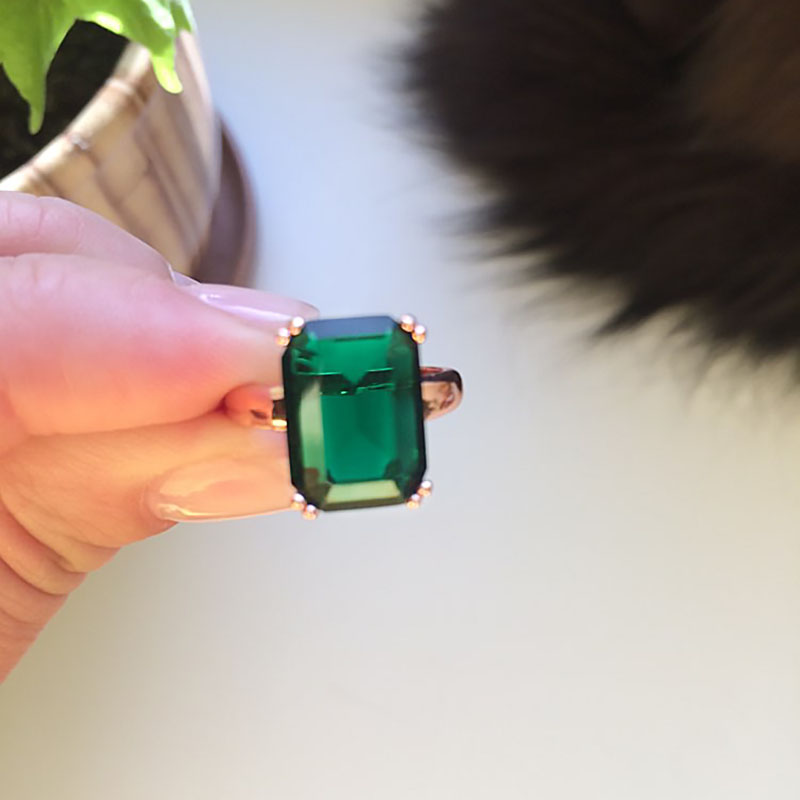 Double Fair Octagon Cut Green  - огляд і ціна Vintage Fashion Faire