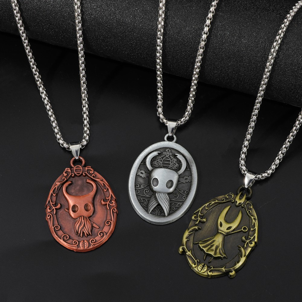 Game amulet pendant necklace,  - огляд і ціна Vintage Fashion Game