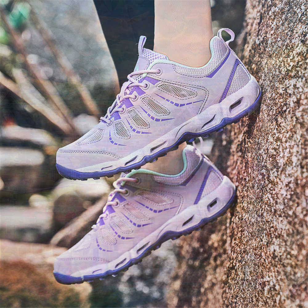 Sumer Round Tip Silver Sneaker - огляд і ціна Vintage Fashion Show