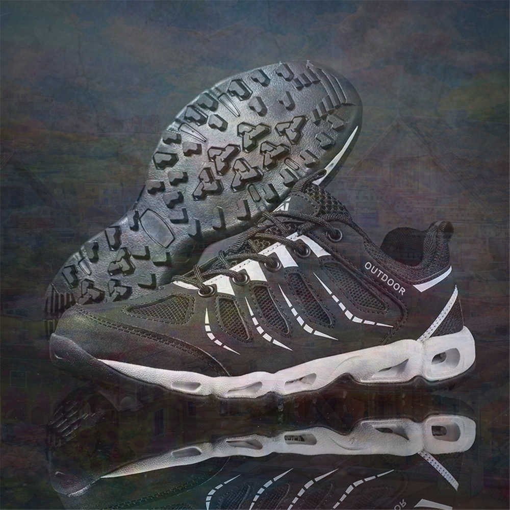 Sumer Round Tip Silver Sneaker - огляд і ціна Vintage Fashion Show