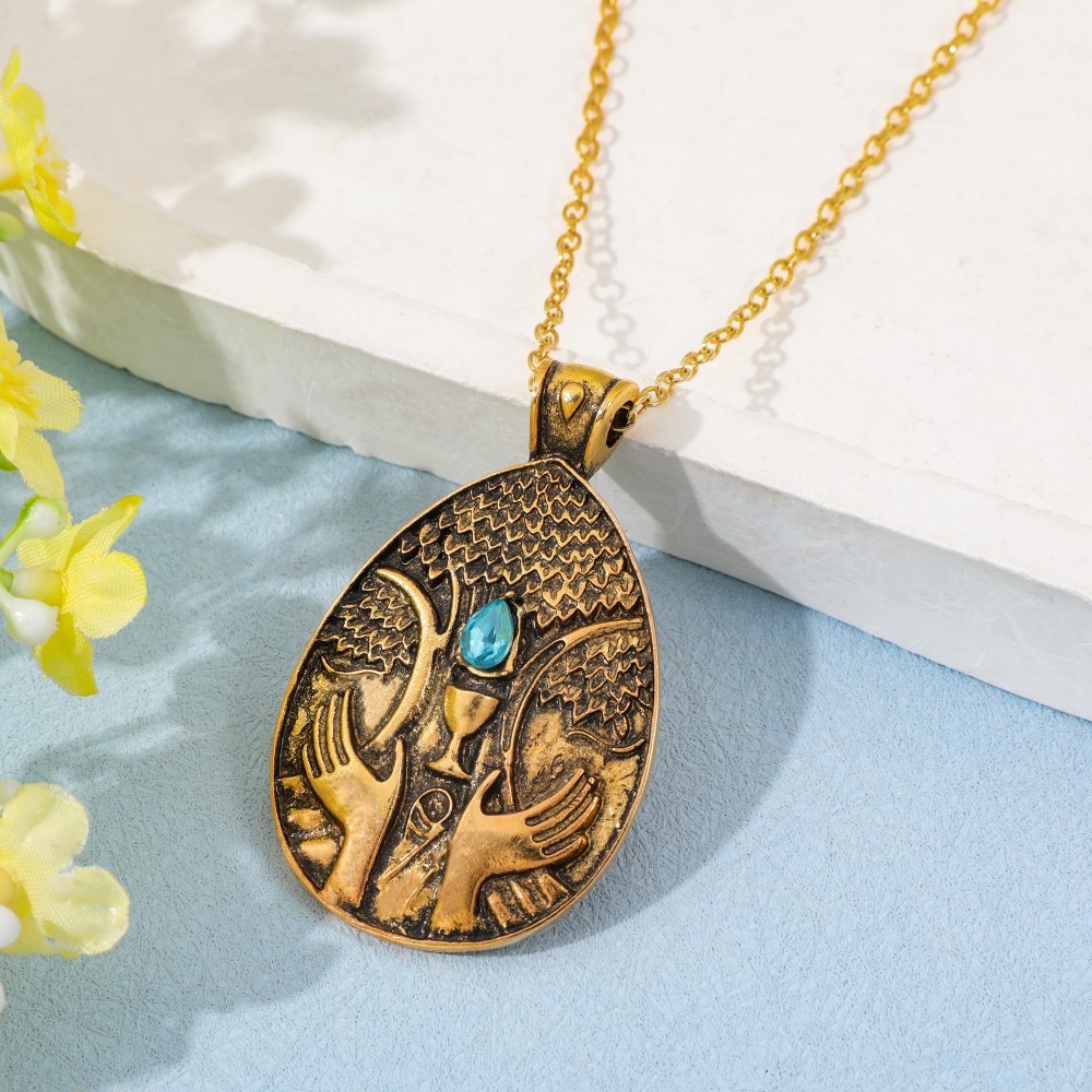 Vintage Game Pendant Necklace  - огляд і ціна Vintage Fashion Videos