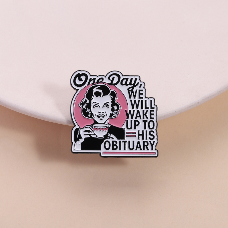 Dark Humor Housewife Pin Sarca - огляд і ціна Vintage Fashion Obituaries