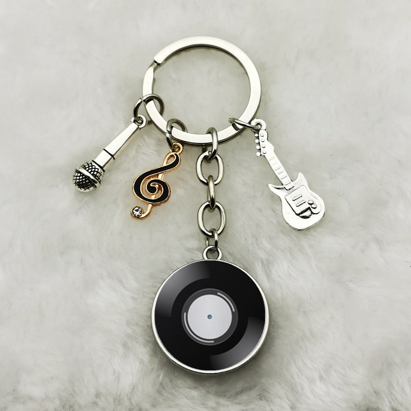 Classic Retro Vinyl Record Key - огляд і ціна Vintage Vibes Fashion