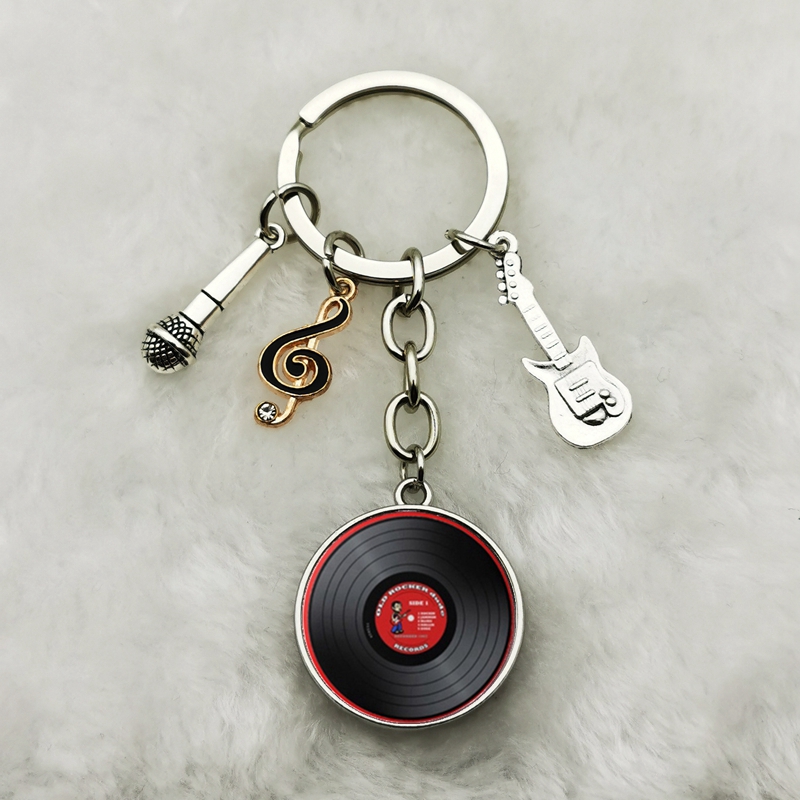Classic Retro Vinyl Record Key - огляд і ціна Vintage Vibes Fashion